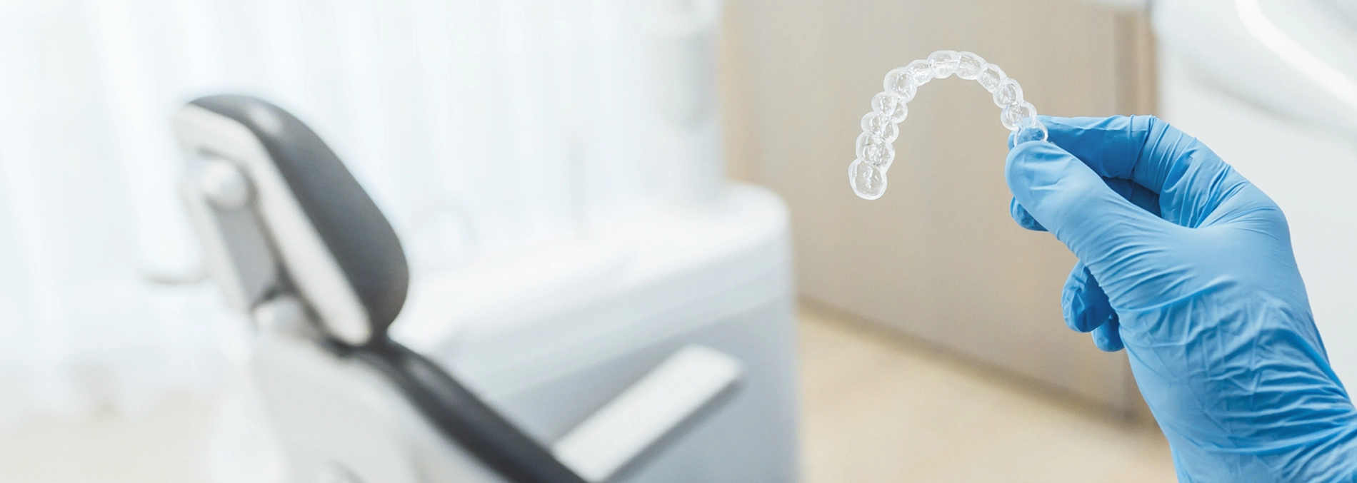 Invisalign in Aurora | Dawson Dental